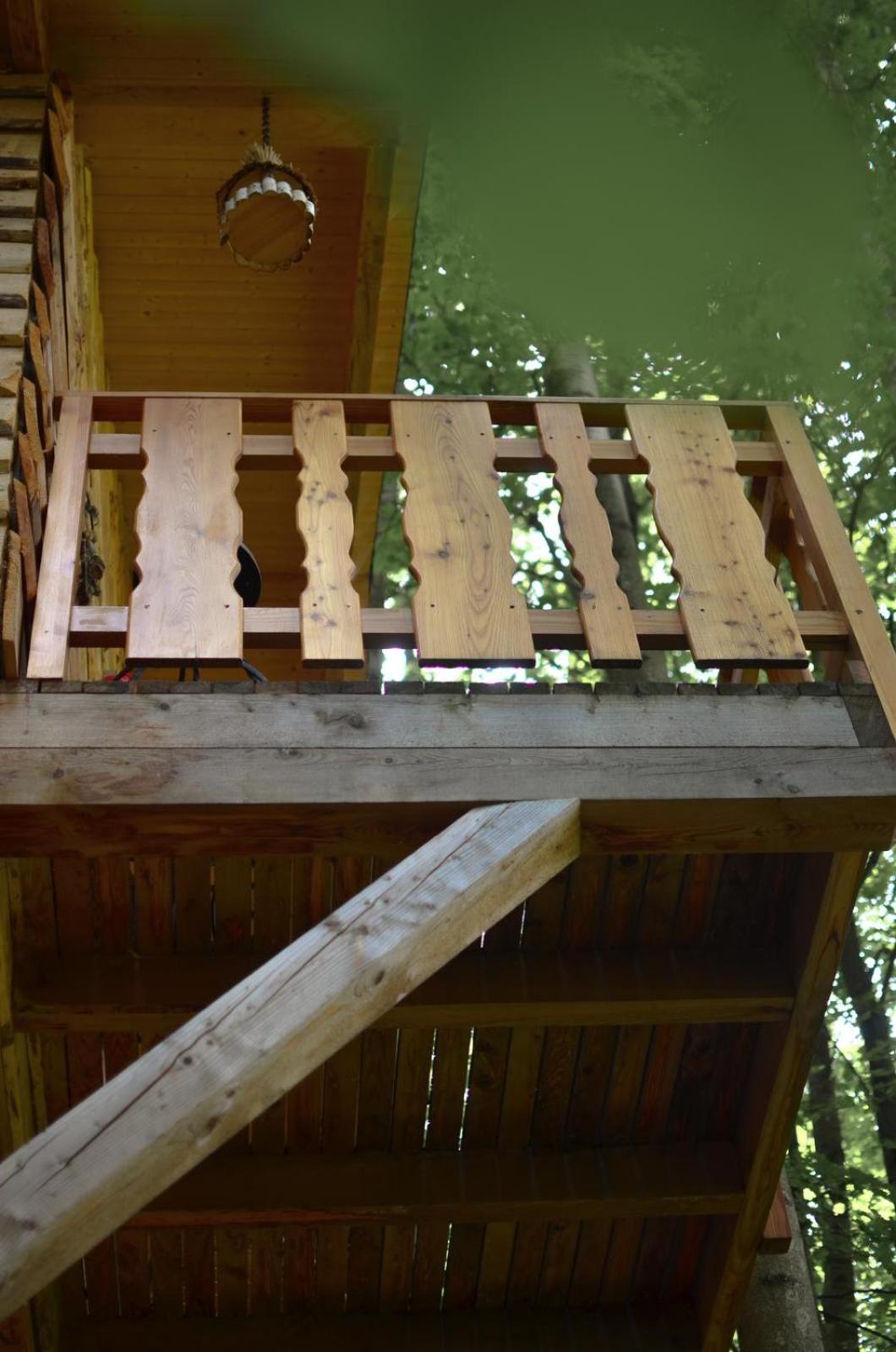 Treehouse Velke Losiny Luaran gambar